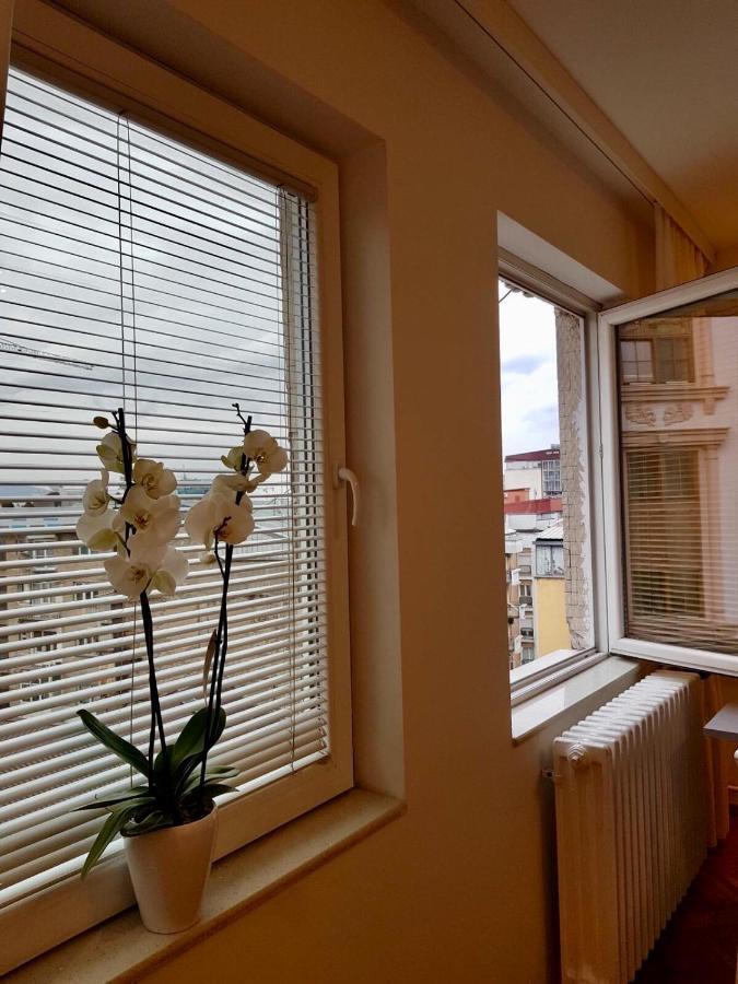 Uma- Urban Mini Apartment Скопие Екстериор снимка